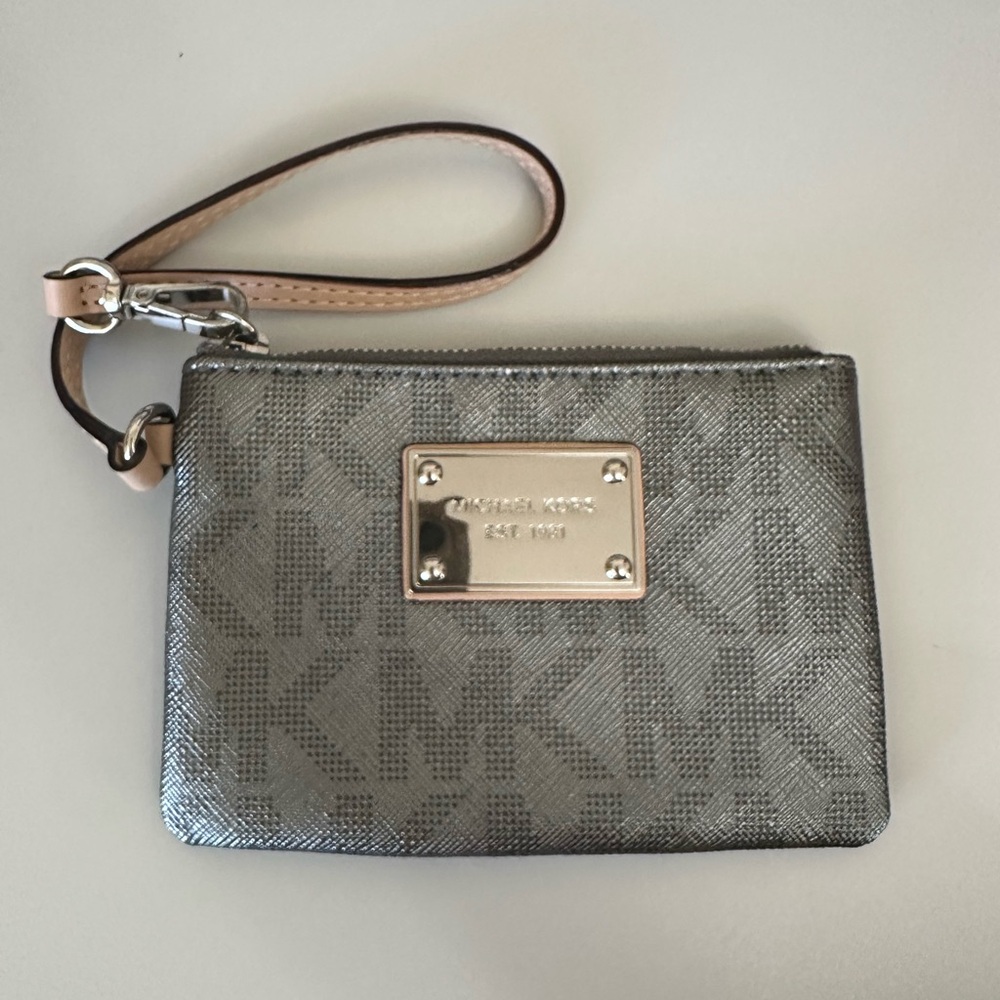 Michael Kors Wristlet